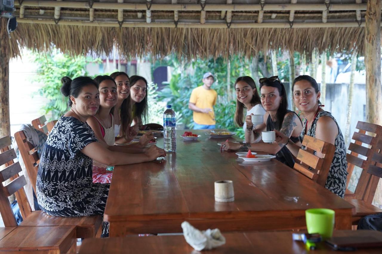 Rasti 2 Homestay Kuta  Екстериор снимка